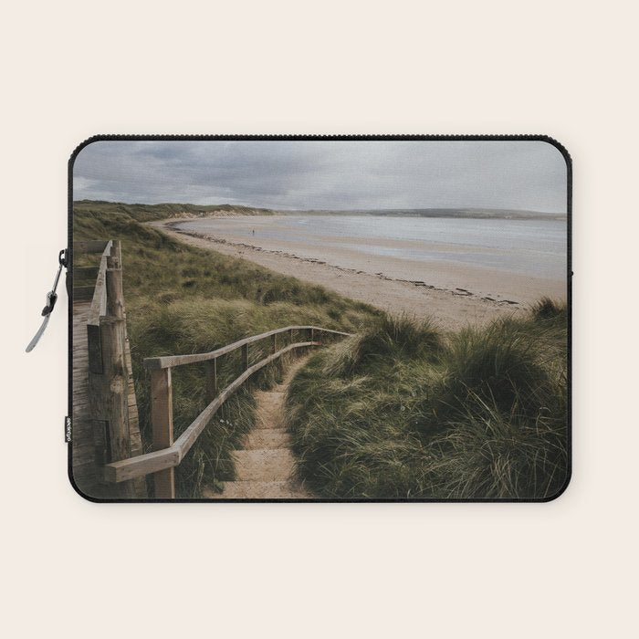 A day at the beach - Landscape and Nature Photography Laptop Sleeve
