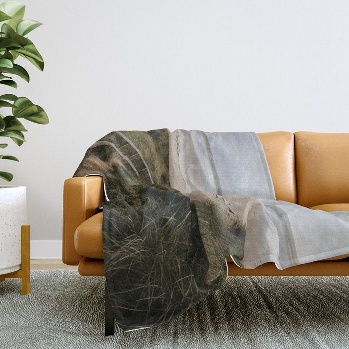 A day at the beach - Landscape and Nature Photography Throw Blanket